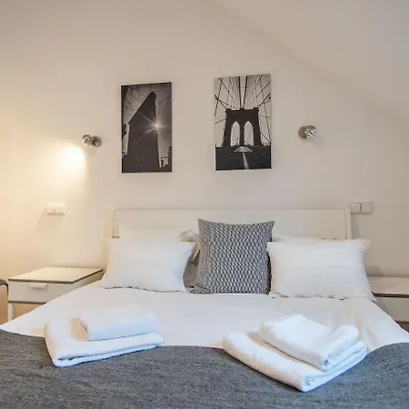 Lägenhet Cozy Apartments Zizkov